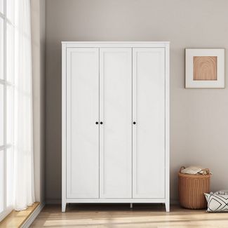 OTTO home Kleiderschrank Borkum Schlafzimmerschrank Garderobe Landhaus, weiß (hochwertige schwarze Griffe aus Metall) Schlafzimmerschrank mit 6 Böden und Kleiderstange, 3 Türen