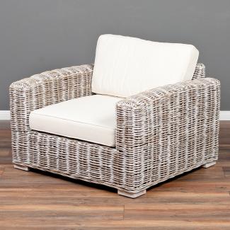 Lounge Sessel LIVING in White Wash Rattan Kubu Grey ca. B90cm mit Kissen