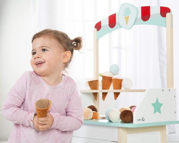 Spielzeug für Drinnen und Draußen