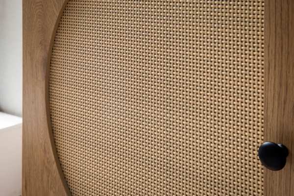 Sideboard 140x80x40cm Eiche-Dekor Rattan Modern 2 Türen 3 Schubladen Wohnzimmer Bild 6