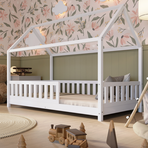 Crazy Pine 'Crazy Blanco' Hausbett mit Rausfallschutz, Skandinavisches Design, Naturholz, Weiß, 120x200 cm, mit Höhenverstellbaren Beinen