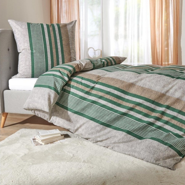 TRAUMSCHLAF Bettwäsche Mountain Stripe Forest, Flanell, 2 teilig, hochwertige Flanell Qualität, besonders flauschig