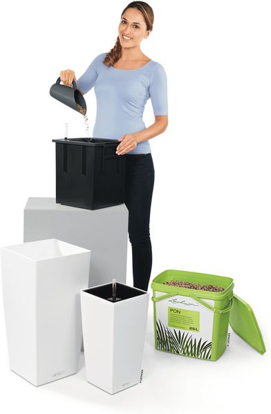 LECHUZA-Pflanzgefäß CUBICO Premium 30 Weiß Hochglanz | Pflanzgefäß mit Bewässerungssystem, Wasserstandsanzeiger und Pflanzeinsatz | Hochglanz-Oberfläche | 29,5 x 29,5 x 56,5 cm | 18181 Bild 4
