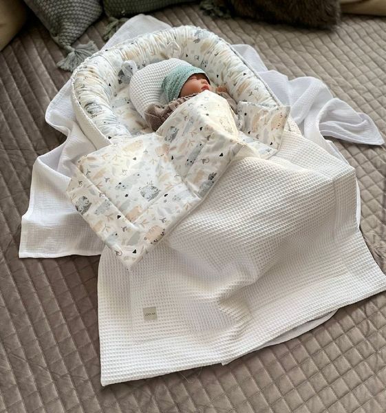 Loolay Bettnestchen Weiß WAFFELPIQUE/ HASE Beige Babynest Babyaustattung Neugeborene SETS, (Reisebett Unterlage Nestchen SOLO/ o. in Premium Geschenk SETS, 3-tlg, 4 Jahreszeiten ATMUNGSAKTIVER WAFFELSTOFF), LOOLAY® - 100% Europäische Stoffe und Kleinse...