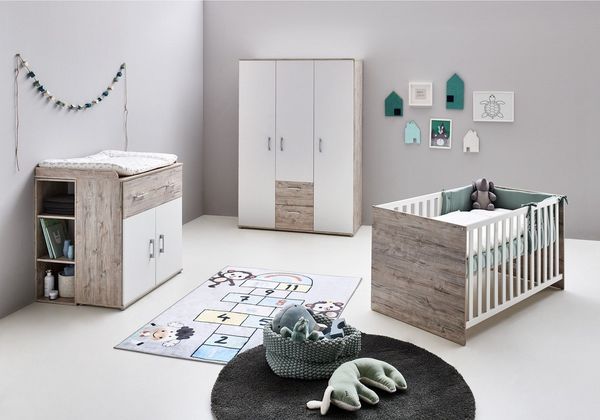 OTTO home Babyzimmer-Komplettset Rieke Bis ins Jugendalter, toll für kleine Zimmer, (Spar-Set, 4-tlg, Kinderbett, Schrank 3 türig, Wickelkommode + Unterbauregal), Made in Germany, Blauer Engel zertifiziert, zeitloses Design