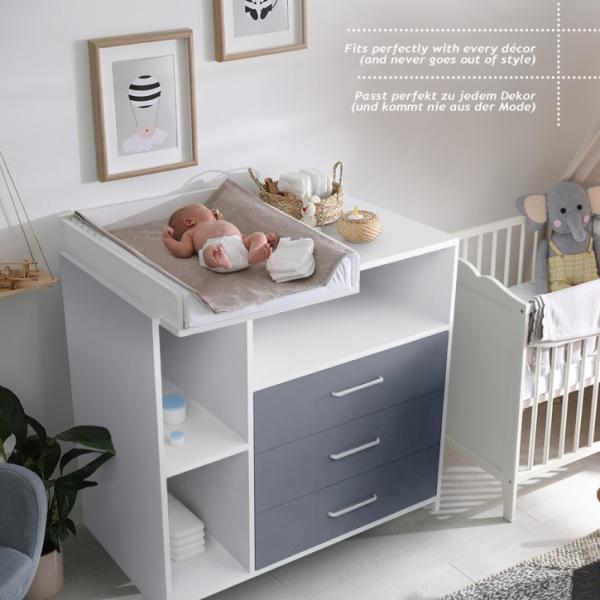 Infantastic® Wickelkommode - Mit Wickelauflage, 3 Schubladen, 3 Fächer, viel Stauraum, 113x53x101,6 cm, in MDF, Grau-Weiß - Baby Kommode, Wickelregal, Wickeltisch, Wickelschrank mit Wickelaufsatz