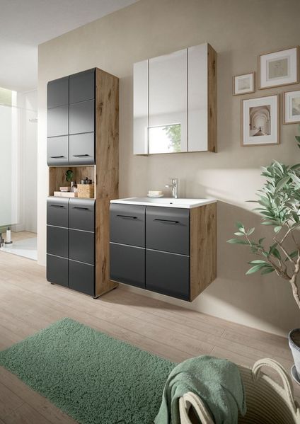 furnling Badmöbel-Set Ivy, (3-St, Hochschrank, Spiegelschrank, Waschbeckenunterschrank mit Waschbecken), Badmöbel, Komplett-Set, Breite 135 cm, Nox Oak/schwarz matt
