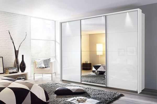 rauch Schwebetürenschrank Kleiderschrank Schrank Garderobe Wäscheschrank Ankleide KULMBACH (optional mit Beleuchtung, Breiten 278/368 cm Höhen 214/233 cm) mit umfangreicher Innenausstattung und Passepartout MADE IN GERMANY