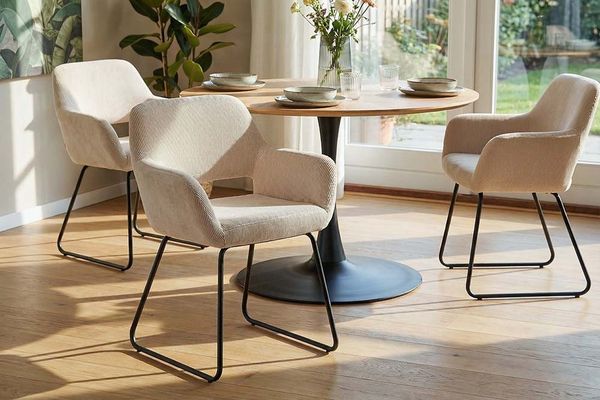 riess-ambiente Armlehnstuhl MUSTANG beige/schwarz - Metall, Cord, mit Armlehnen, Sitzschale (Einzelartikel, 1 St), Retro Polsterstuhl - ideal für Küche, Wohnzimmer oder Home Office
