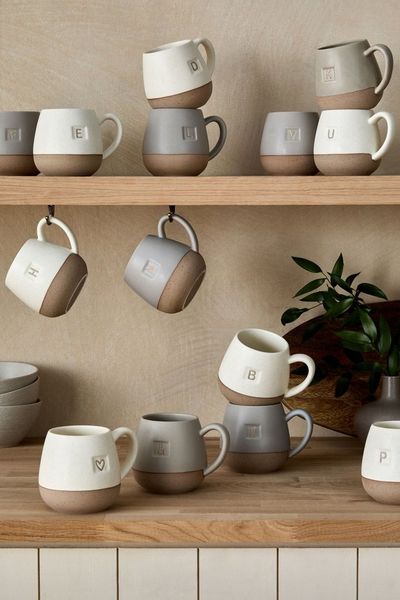 Next Becher Becher mit reaktiver Glasur, Alphabet, 1-tlg, Steingut