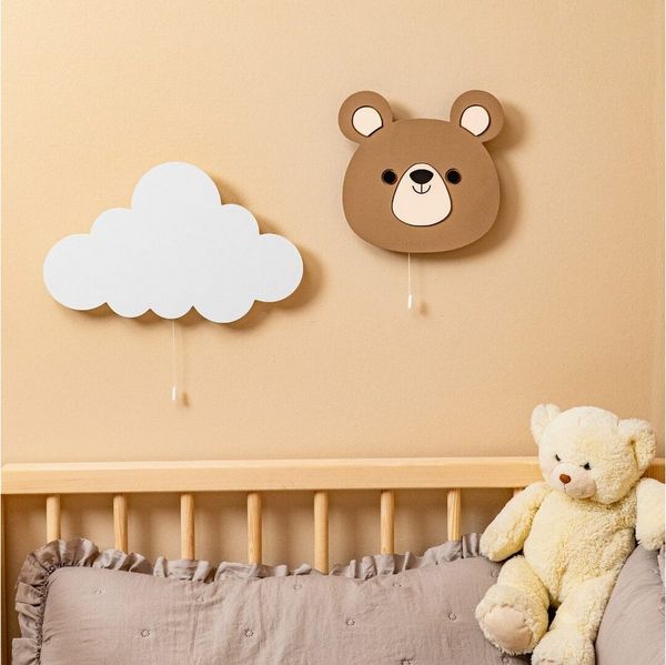 COZYCOLLECTIONS LED Wandleuchte Handbemaltes LED-Wandnachtlicht „Bär in Holzoptik, LED, Warmweiß, Montessori: ruhige Farben, klare Form, sanftes Licht