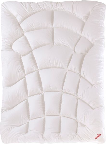Paradies Kunstfaserbettdecke Runa Bio, Füllung: 100% Polyester, Bezug: 100% Bio-Baumwolle (kbA), extra voluminöse & kuschelige Ganzjahresbettdecke, vegane Daunendecke