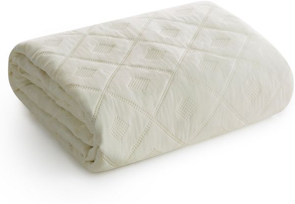 Klassische Tagesdecke ALARA6 220x200 cm creme