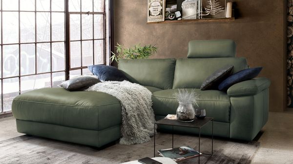 KAWOLA Sofa LOLA Ecksofa Leder moosgrün mit motorischer Relaxfunktion Recamiere links 82 x 178 x 233 cm