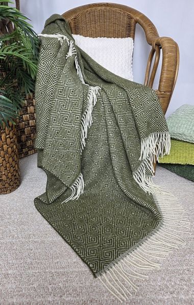 Wolldecke "TIROL-V" 100 % Wolle, 140 x 200 cm, in versch. Farben, STTS