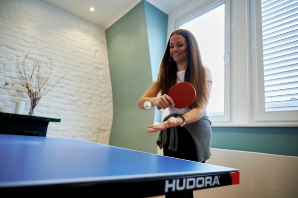 Hudora 'Match' Tischtennisplatte, Melaminharz blau, 185 x 274 x 92,5 cm Bild 18