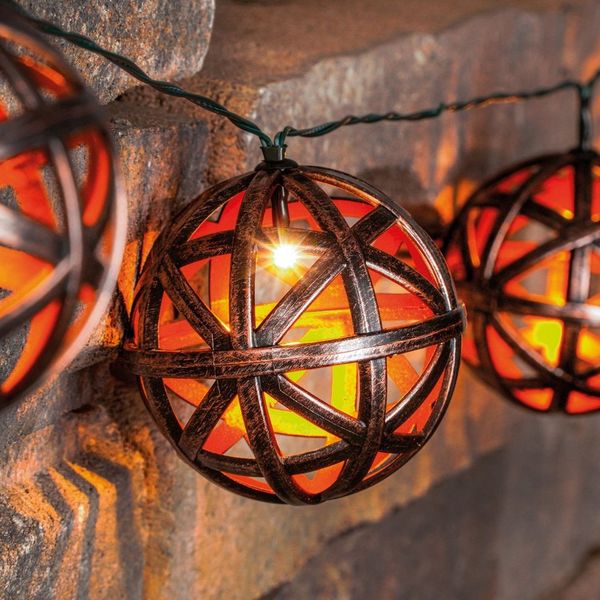 esotec LED Gartenleuchte Solarkette Valerie 2m +2m Kabel 2500K altkupfer/kupfergold 103017, Dauerlicht, ON/OFF, LED fest integriert, 2500K warmweiß, 8 Leuchtkugeln mit Ornament-Bandverzierung, solarbetrieben