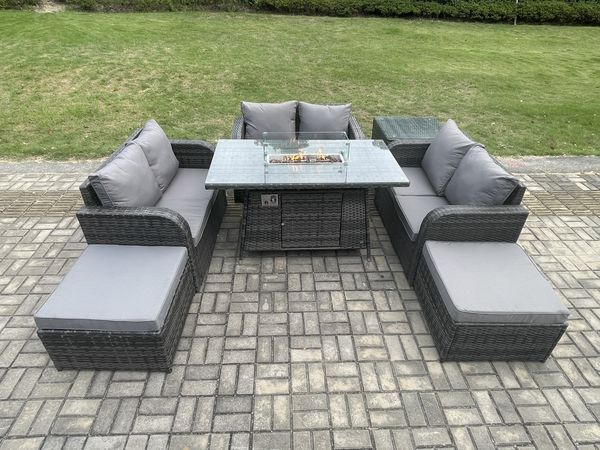 Fimous Rattan Outdoor Gartenmöbel Sofa Set Gas Feuergrube Esstisch Gasheizung mit Beistelltisch Liebe Sofa 2 Großer Fußhocker Dunkelgrau Gemischt