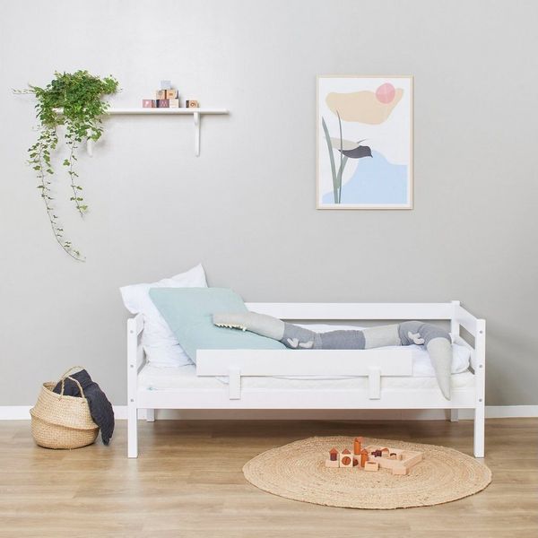 Hoppekids Einzelbett ECO Comfort Kinderbett, Kiefer Massivholz, Jugendbett inkl. Rollrost, 70x160 cm, wahlweise in verschieden Farben/ Matratze/ Absturzsicherung
