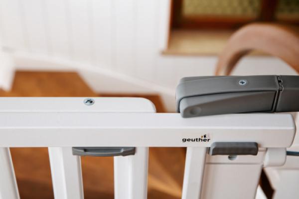 GEUTHER '2734+' Türschutzgitter, Holz weiß, 86 - 133 cm Bild 7