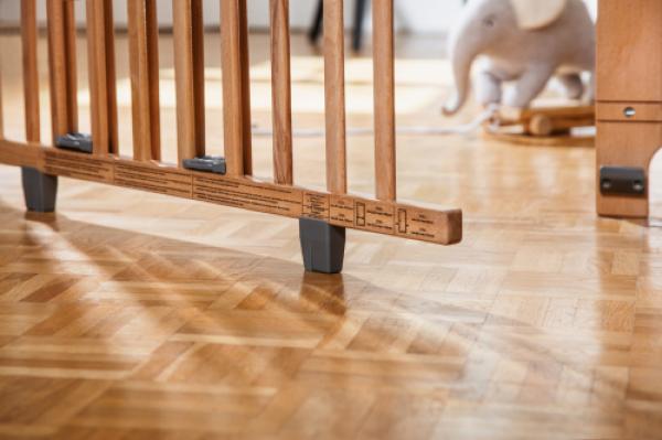 GEUTHER '2734+' Türschutzgitter, Holz weiß, 86 - 133 cm Bild 11