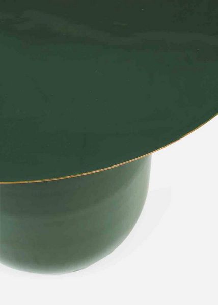 Beistelltisch Malinma aus Metall, modern und rund, dunkelgrün lackiert, Ø 50 cm