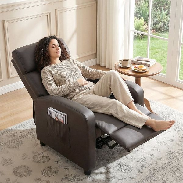 HOMCOM Massagesessel mit Liegefunktion, 2 Massagepunkte, Fernbedienung, Seitentasche (Relaxsessel, 1-St, Fernsehsessel mit Vibrationsmassage), aus Kunstleder, für Wohnzimmer, Braun