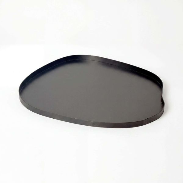 Dekotablett Metall 50cm Schwarz Tablett Organisch - Design Dekoteller ohne Füße - Moderne Tischdeko - Standdeko Schmuckteller Groß - Wohnaccessoire Extravagant Handmade