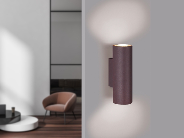 Dimmbare LED Up & Down Innenwandleuchte aus rostfarbigem Metall, Höhe 18cm