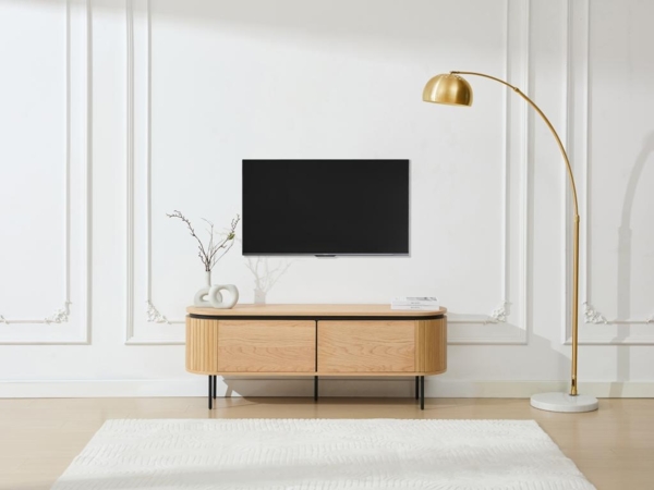 Vente-unique - TV-Möbel mit 2 Türen - Eichenfurnier & Metall - Holzfarben hell & Schwarz - CARDIONA