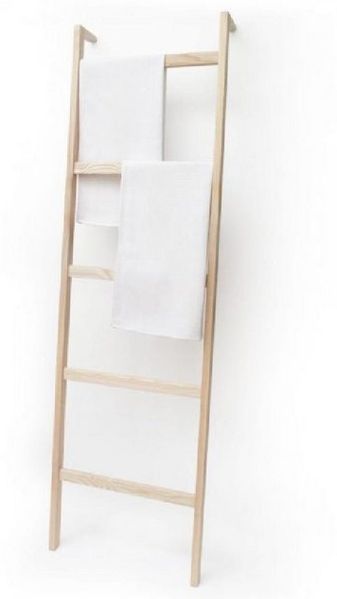 Wand Handtuchhalter Leo: Moderne Kleiderleiter aus Holz