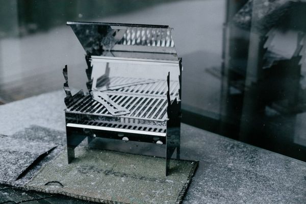 Mini Faltbarer Holzkohlegrill Partner aus Edelstahl
