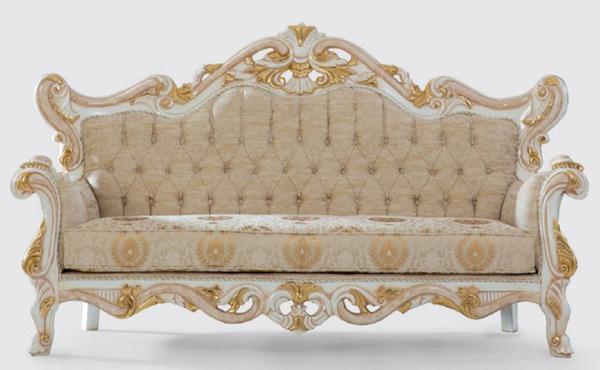 Casa Padrino Luxus Barock Sofa Beige / Weiß / Gold 225 x 90 x H. 128 cm - Handgefertigtes Wohnzimmer Sofa mit elegantem Muster - Barock Wohnzimmer Möbel - Edel & Prunkvoll