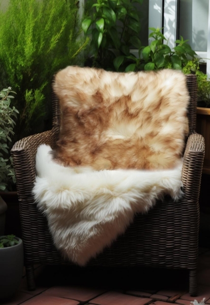 Lammfellkissen Merino Stracciatella mit Inlett Bild 5