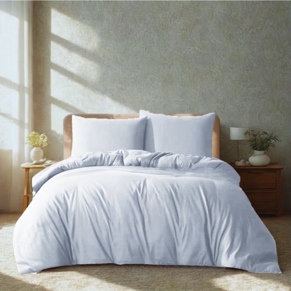 Komfortec Premium Bettwäsche 240x220 mit 2 Kissenbezug 80x80 cm Set aus Gebürstetes Mikrofaser - Weiß