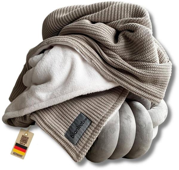 Wohndecke flauschige Kuscheldecke, wärmende Couchdecke im Strick Design, blanketino, Stilvolle Sofadecke, Überdecke in Champagner Farben