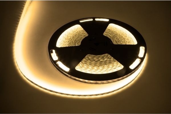 Rebel LED Streifen 25m (1500x5050 SMD) warmweiß 12V