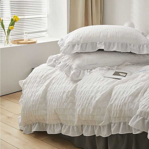 ibettertec Bettwäsche Seersucker Bettwäsche 135x200 Bettwäsche mit Rüschen Streifen Muster, Seersucker, 3 teilig, weich, leicht, flauschig, für alle Jahreszeiten