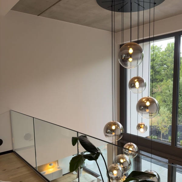 s.luce Orb XL Galerieleuchte 8-flammig mit Modular Baldachin Schwarz, Klar