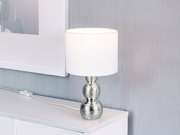 LED Tischlampe mit Keramikfuß Silber & Stoffschirm Weiß, Höhe 29cm