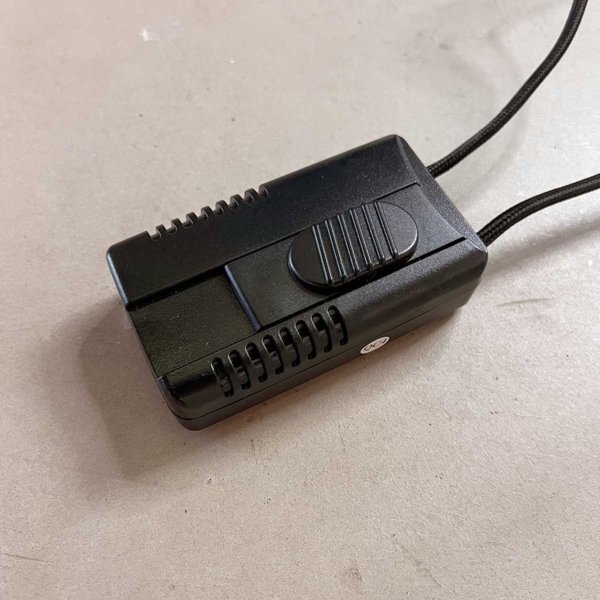 s.luce Dreibein-Stehleuchte Orb Tripod 160cm mit Glaskugel Weiß Ø 40cm Bild 6