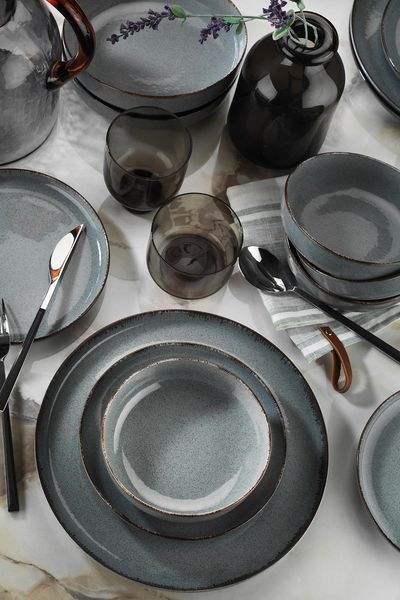 Hermia Concept Geschirr-Set Kütahya Porselen (16-tlg), 4 Personen, Porzellan, 4 Unterteller, 4 Speiseteller, 4 Dessertteller,4 Schalen