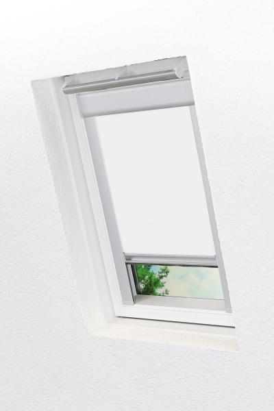 Lysel - Qualitätsdachfensterrollo abdunkelnd reinweiß Rollo geeignet für Velux Dachfenster 606, 636, S06, S36, SK36, 4, (B x H) 97.30cm x 94cm in weiß/reinweiß