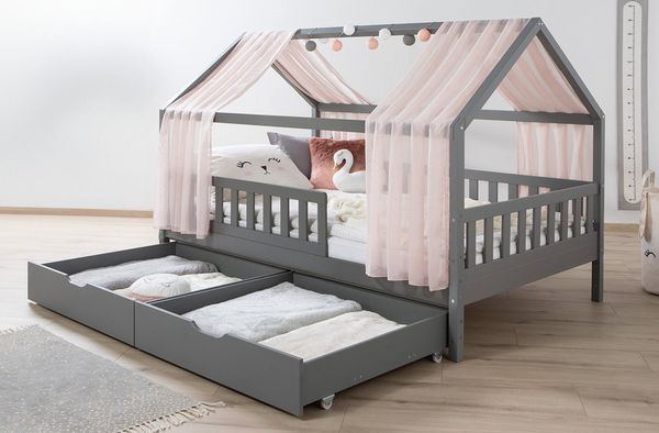 Ticaa Hausbett Kim mit Rausfallschutz und Schubkasten aus Kiefer, Kinderbett 100x200, inkl. Tüll-Set, mit Rollrost, mit Matratze