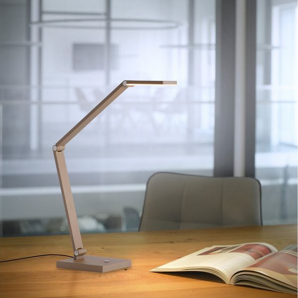 Paul Neuhaus LED Tischleuchte SAMSKY, Farbsteuerung, LED fest integriert, warmweiß - kaltweiß, Touchdimmer, CCT 2700-5000K, Memoryfunktion, Höhenverstellbar