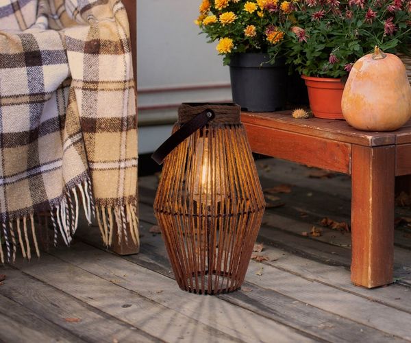 näve LED Solarleuchte Korbinian, LED fest integriert, Warmweiß, Schnurbespannung, inkl. Lichtbulb mit LED, warmweißes Licht, Henkel