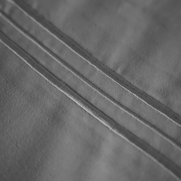 3 tlg. Bettwäschen-Set mit Kissenbezug 50x70 cm, Deckenbezug 135x200 cm und Bettlaken Anthrazit Bild 4