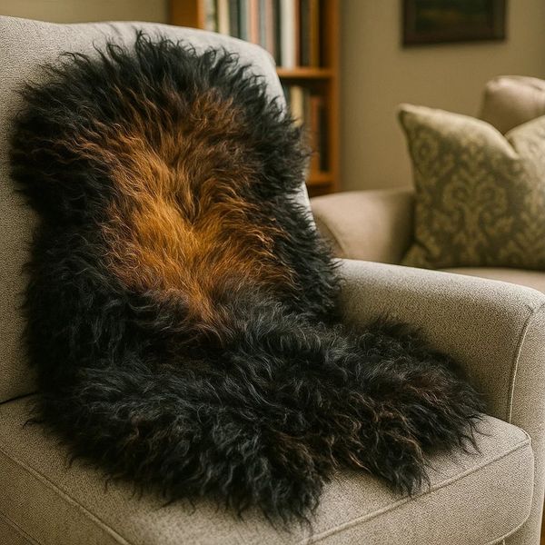Provellus Fellteppich Island Schaffell schwarz-gold – Naturbelassen & ökologisch gegerbt, 100 - 110cm