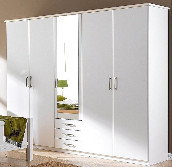 priess Kleiderschrank Husum mit dekorativen Kranz, wahlweise mit Schubkästen