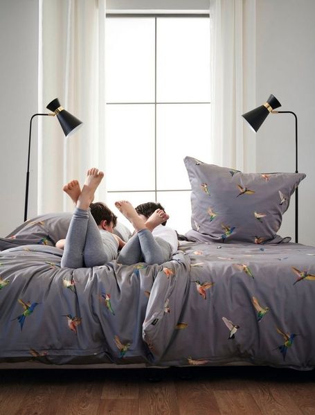 APELT Bettwäsche Kolibri, Mako-Satin, 2 teilig, stylische bunte Vögel